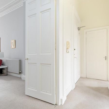 Light And Spacious 2 Bedroom Flat In Heart Of Edimburgo Exterior foto