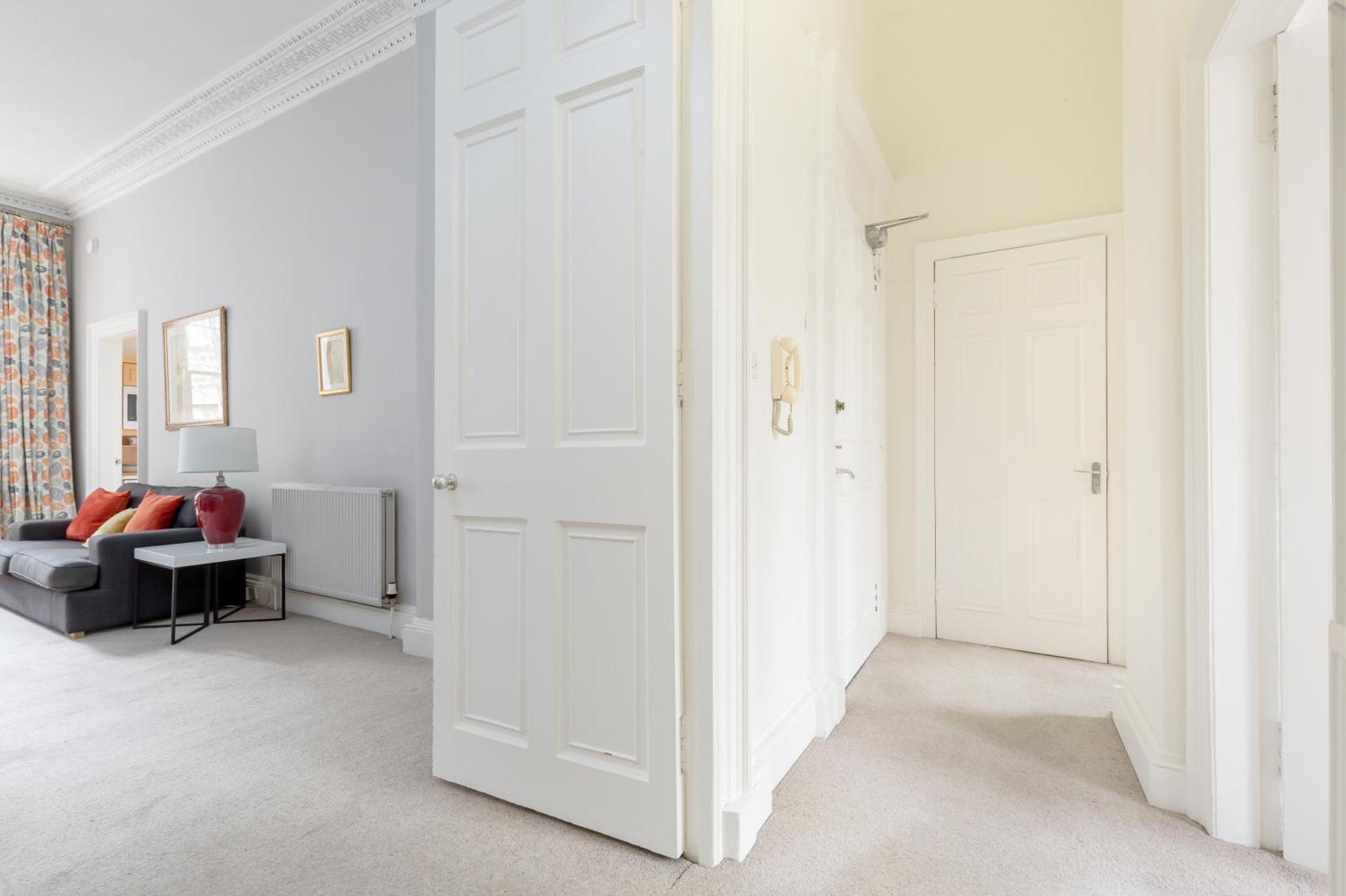 Light And Spacious 2 Bedroom Flat In Heart Of Edimburgo Exterior foto
