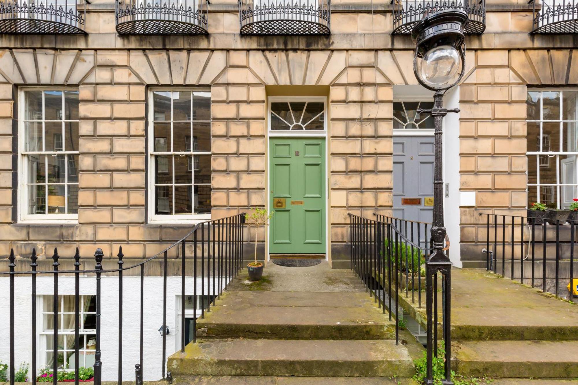 Light And Spacious 2 Bedroom Flat In Heart Of Edimburgo Exterior foto