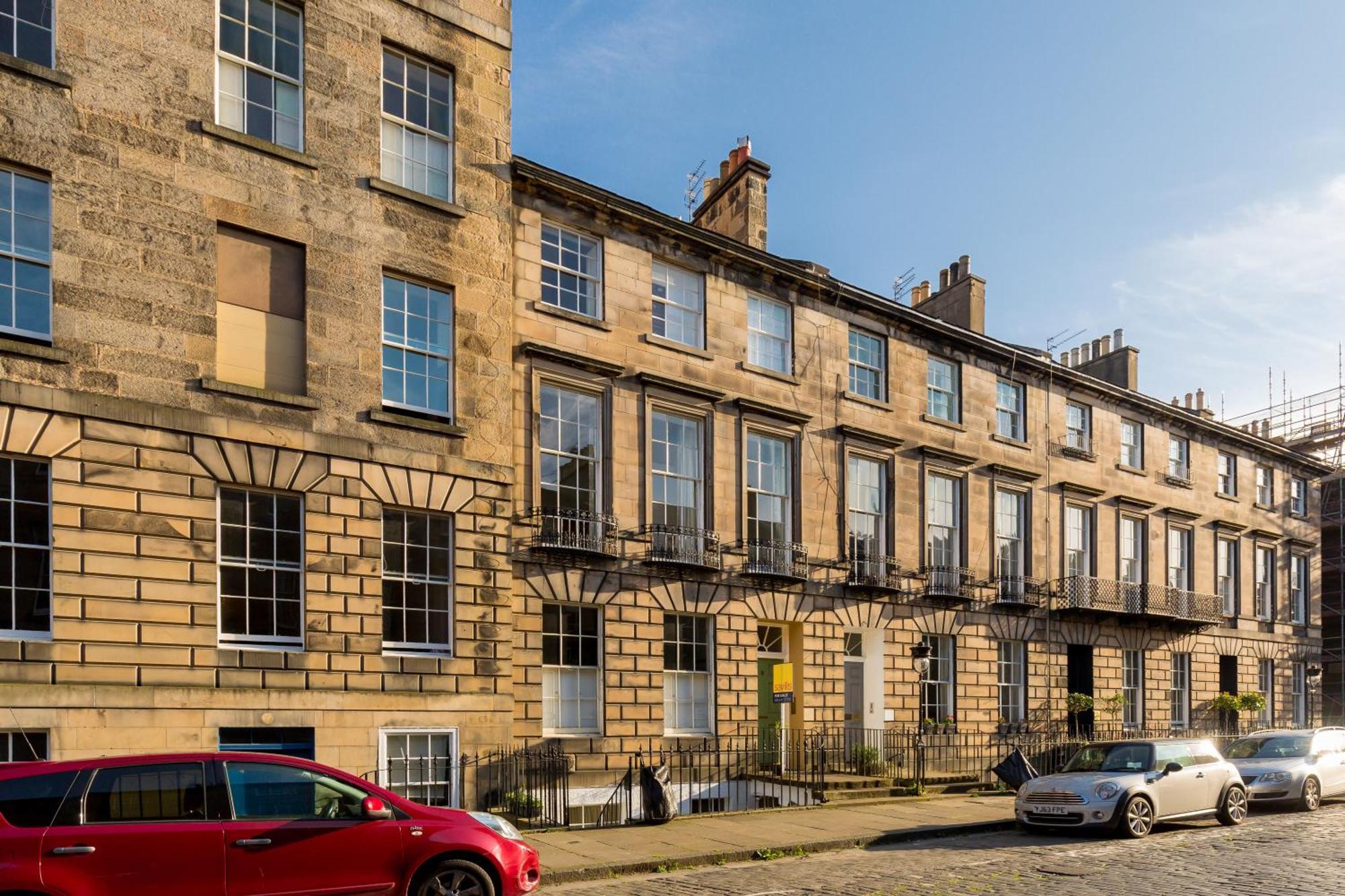 Light And Spacious 2 Bedroom Flat In Heart Of Edimburgo Exterior foto